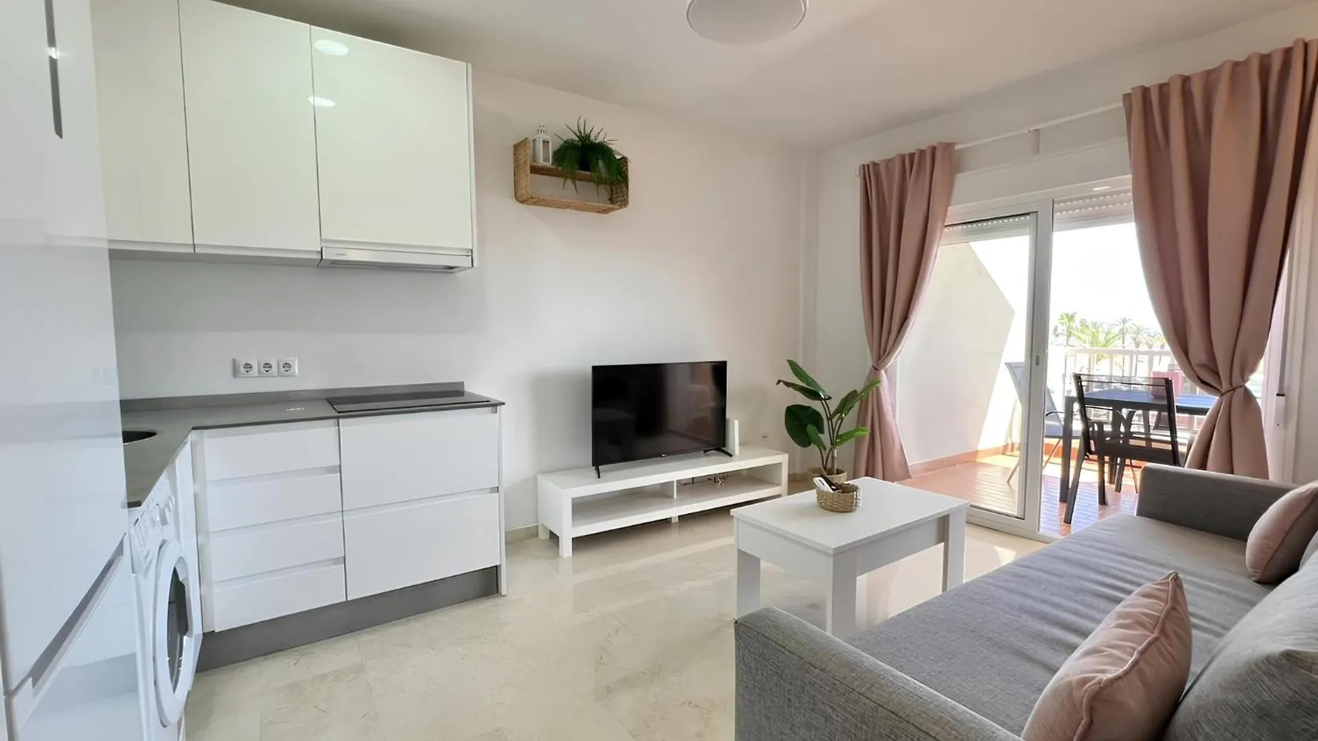 El Paraiso Beachfront Apartment Фуэнхирола Испания