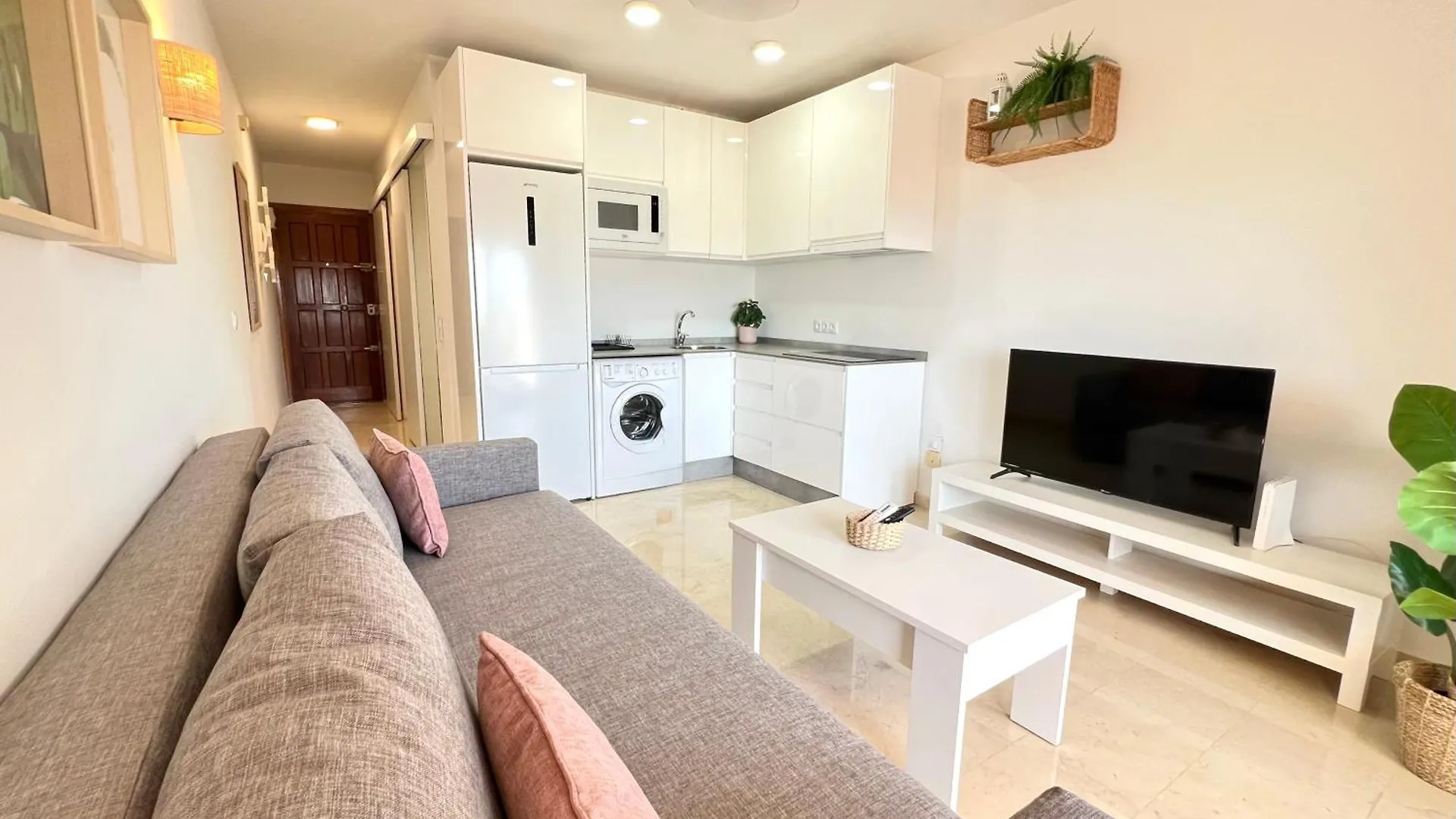 El Paraiso Beachfront Apartment Фуэнхирола 0*,  Испания